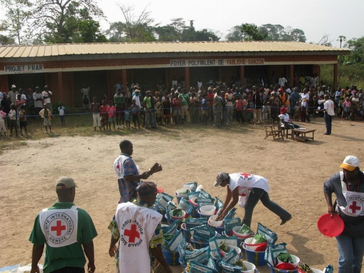 Contribution de 8,5 millions de dollars des États-Unis à l`aide humanitaire à la Côte d`Ivoire